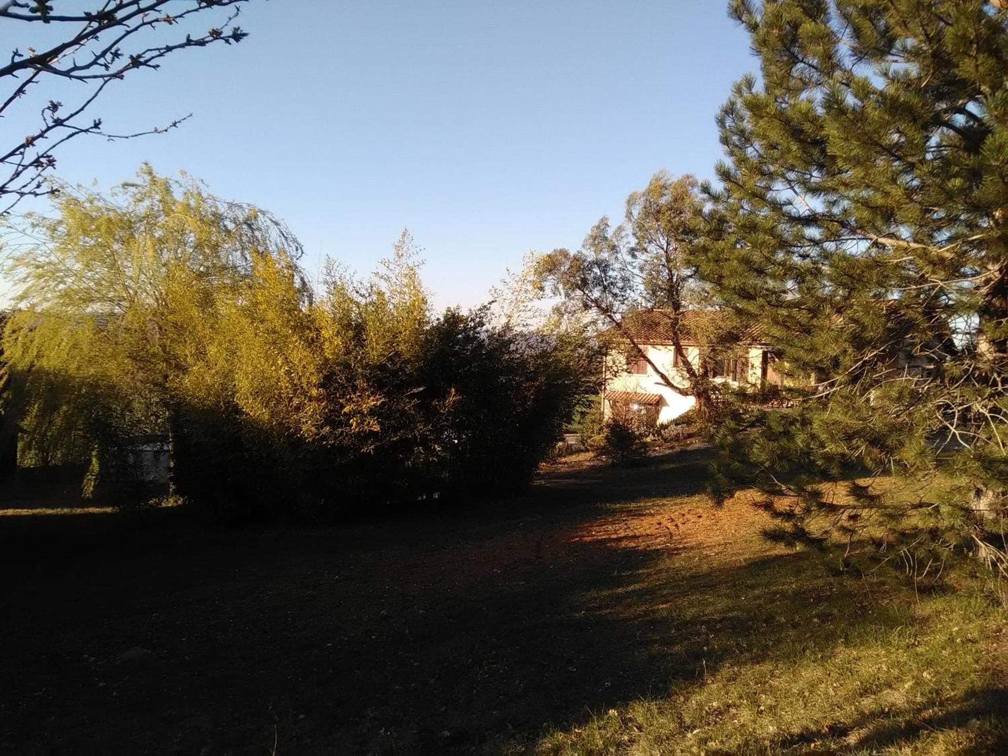 Patrice Et Chrstel Appartement Independant Chatuzange-le-Goubet Екстериор снимка
